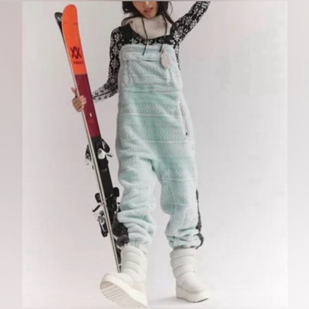NWOT Free People Movement Hit The Slopes Fleece Overall Bibs - Mint